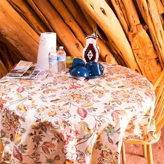 Experience Hogan by the River