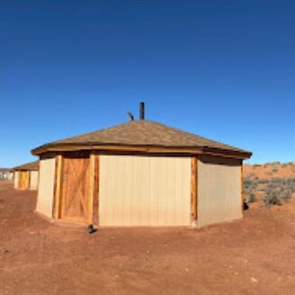 Antelope Hogan Bed and Breakfast